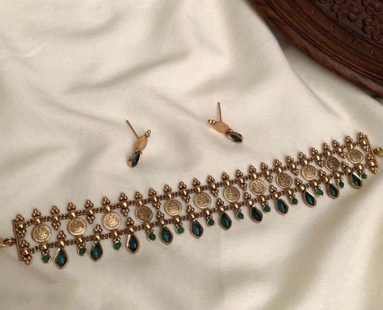 Green Kashi necklace